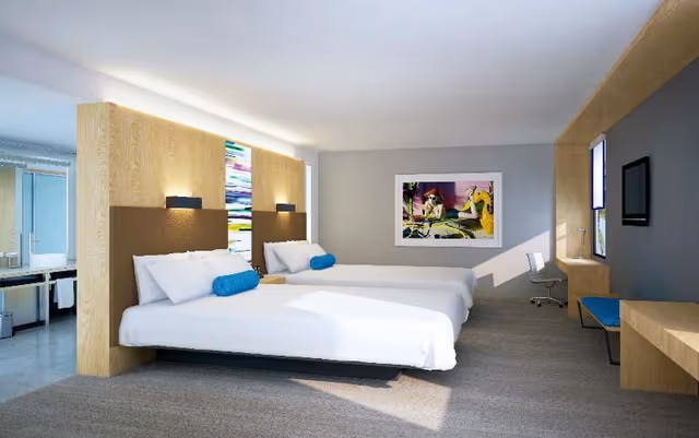 DOUBLE TWO QUEEN BEDS