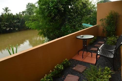 One-Bedroom House (Canal)