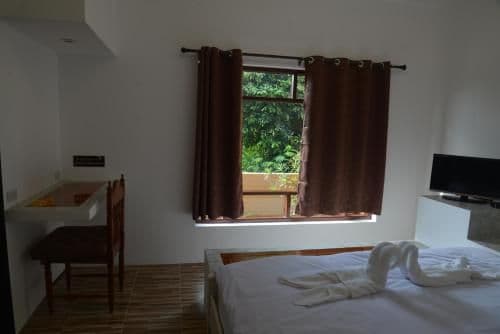 One-Bedroom House (Canal)