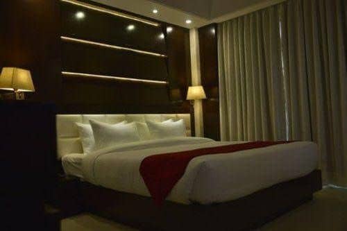 KST Sarovar Portico KST Sarovar Portico