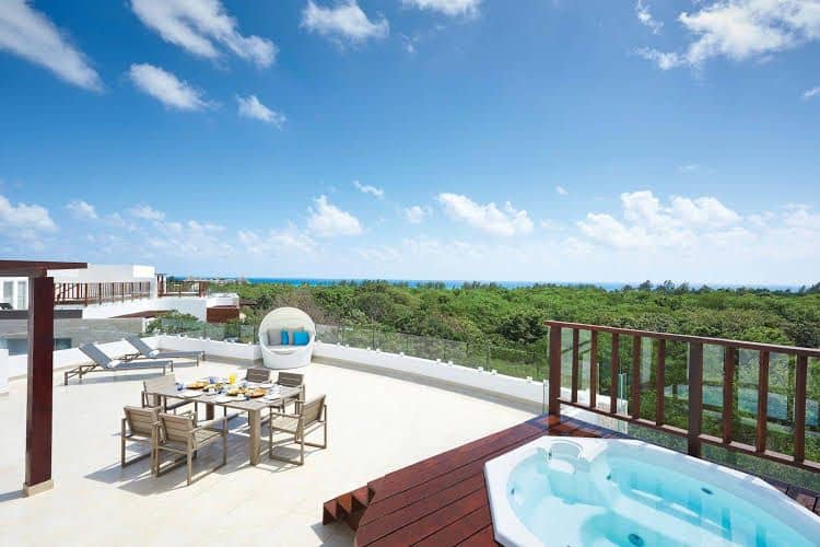 The Fives and Luxury Residences The Fives and Luxury Residences