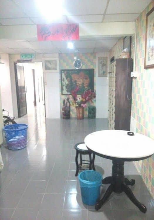 Oasis Hostel Oasis Hostel