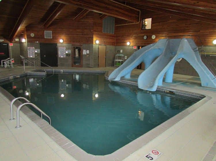 AmeriVu Inn and Suites AmeriVu Inn and Suites