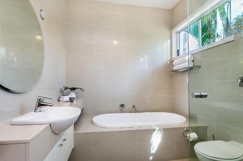 Deluxe King Suite with Terrace