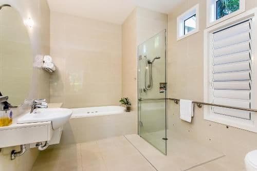 Deluxe King Suite with Terrace