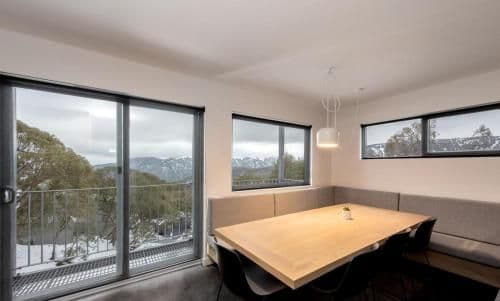 Apartment with Mountain View (10 Adults)