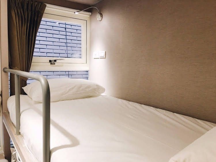 Pillow Hostel0