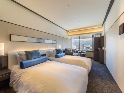 Twin Room with River View - Non-Smoking
