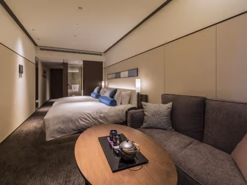 Twin Room with River View - Non-Smoking
