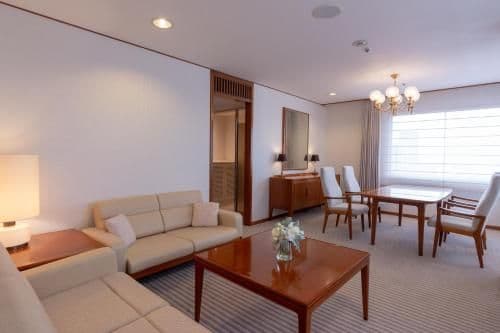 Suite Room - 2 Beds