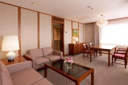 โรงแรมแกรนด์ พาเลซ (Hotel Grand Palace)3