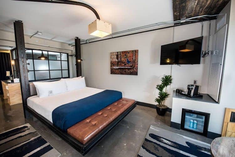 FOUND:RE Phoenix Hotel FOUND:RE Phoenix Hotel