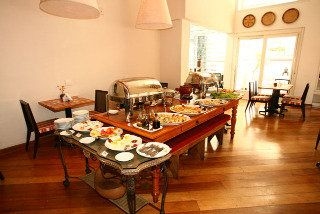 Riema Saint Charbel Suites & Life3