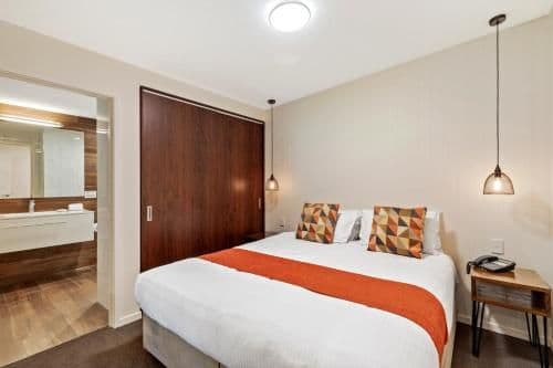 1 Bedroom - Forest View