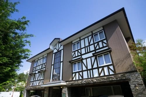โฮเทล คารุอิซาวะ เอลิแกนซ์ (Hotel Karuizawa Elegance)0