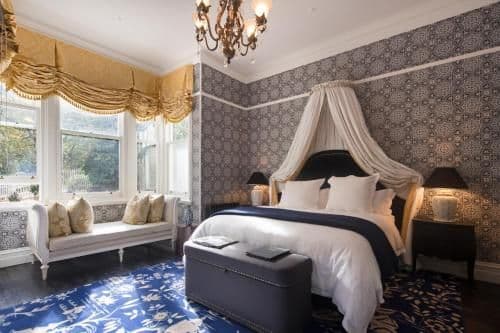 Premium King Room