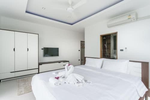 Upper Villa with Private Pool