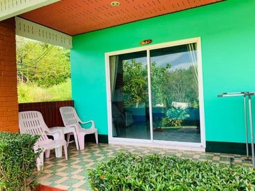 Deluxe Bungalow with Garden View