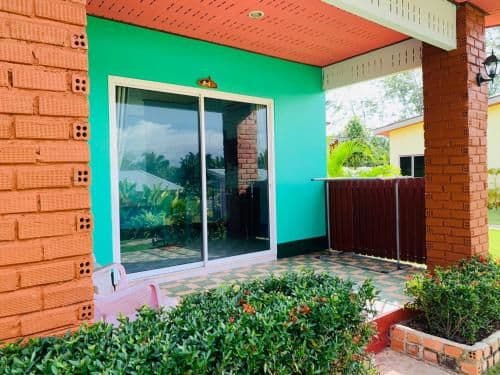 Deluxe Bungalow with Garden View