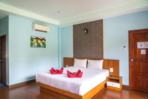 Family Connecting Rooms