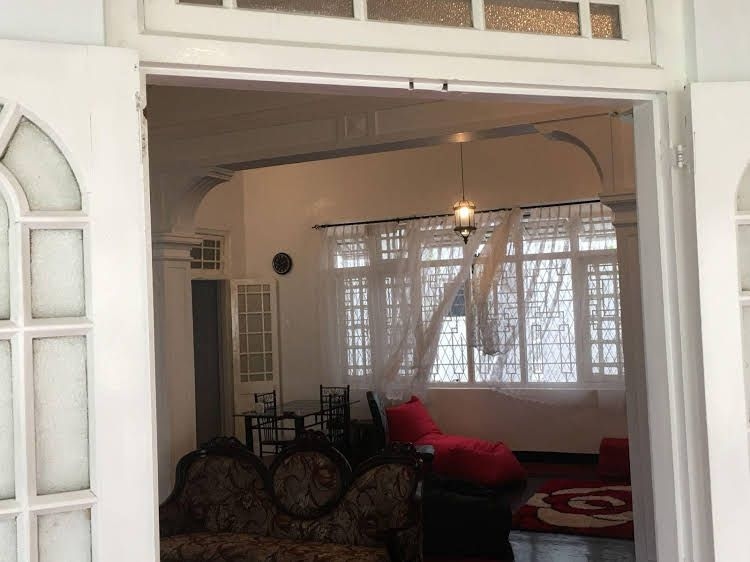 Mount Colonial Hostel0