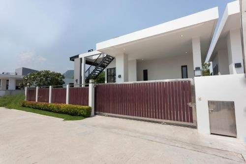 WE by Sirin Pool Villa Huahin1