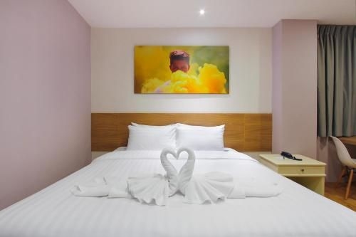 ดีวารี เอ็กซ์เพรสภูลาสีลม (D Varee Xpress Pula Silom Bangkok)1