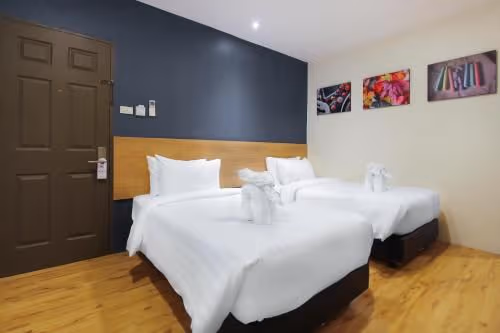 Deluxe Double or Twin Room