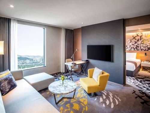 Novotel Suites Ambassador Seoul Yongsan3