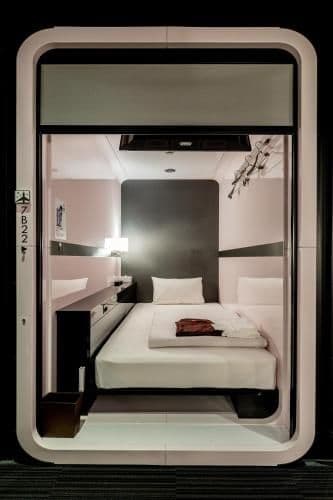 Standard Capsule Room for Male