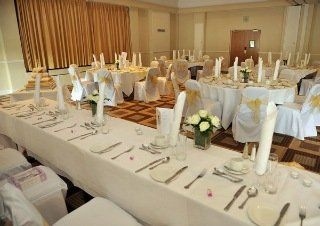 Holiday Inn Manchester Airport4