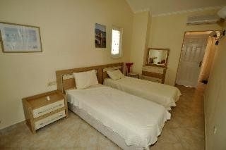 Oasis Holiday Residence & Villas0