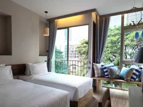 โรงแรมทินส์ ออฟ บลู โรงแรมทินส์ ออฟ บลู