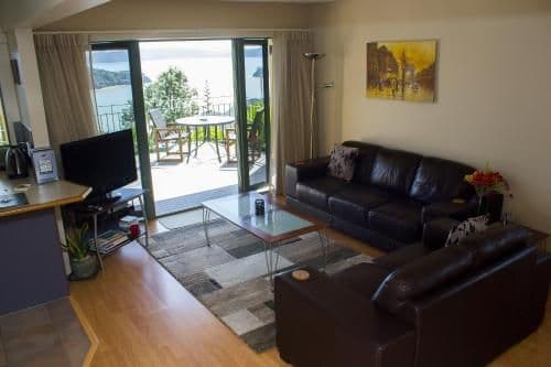 One-Bedroom Apartment with Sea View