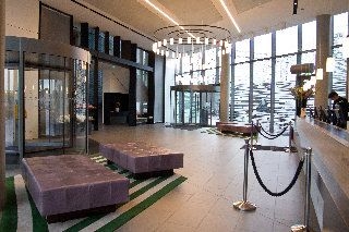 Double Tree by Hilton0