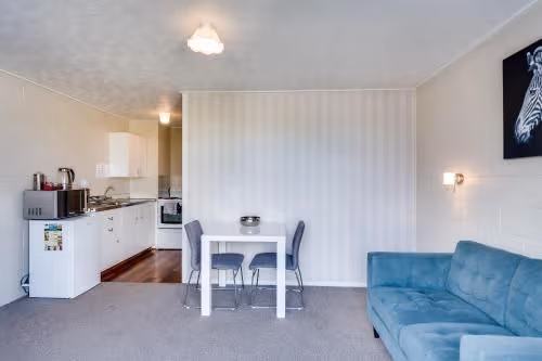 Queen Room with Garden View