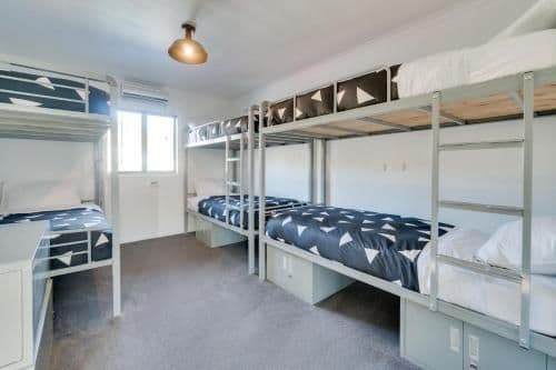 Bed in 6-Bed Mixed Dormitory Room