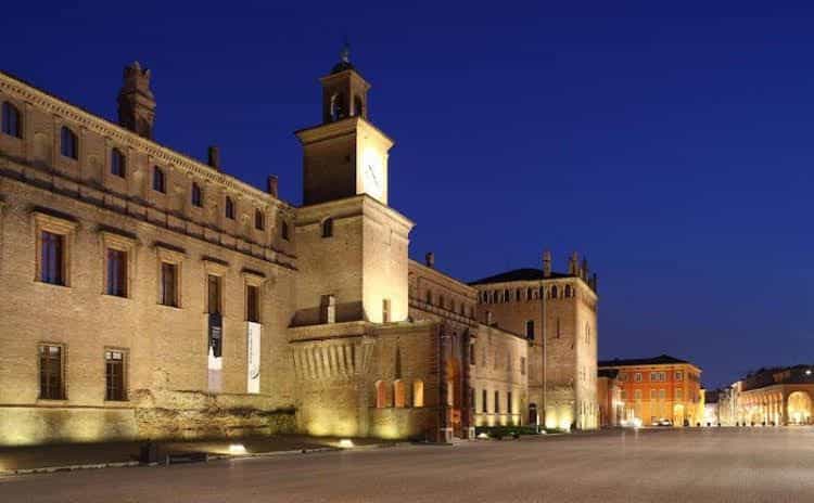 Touring Carpi