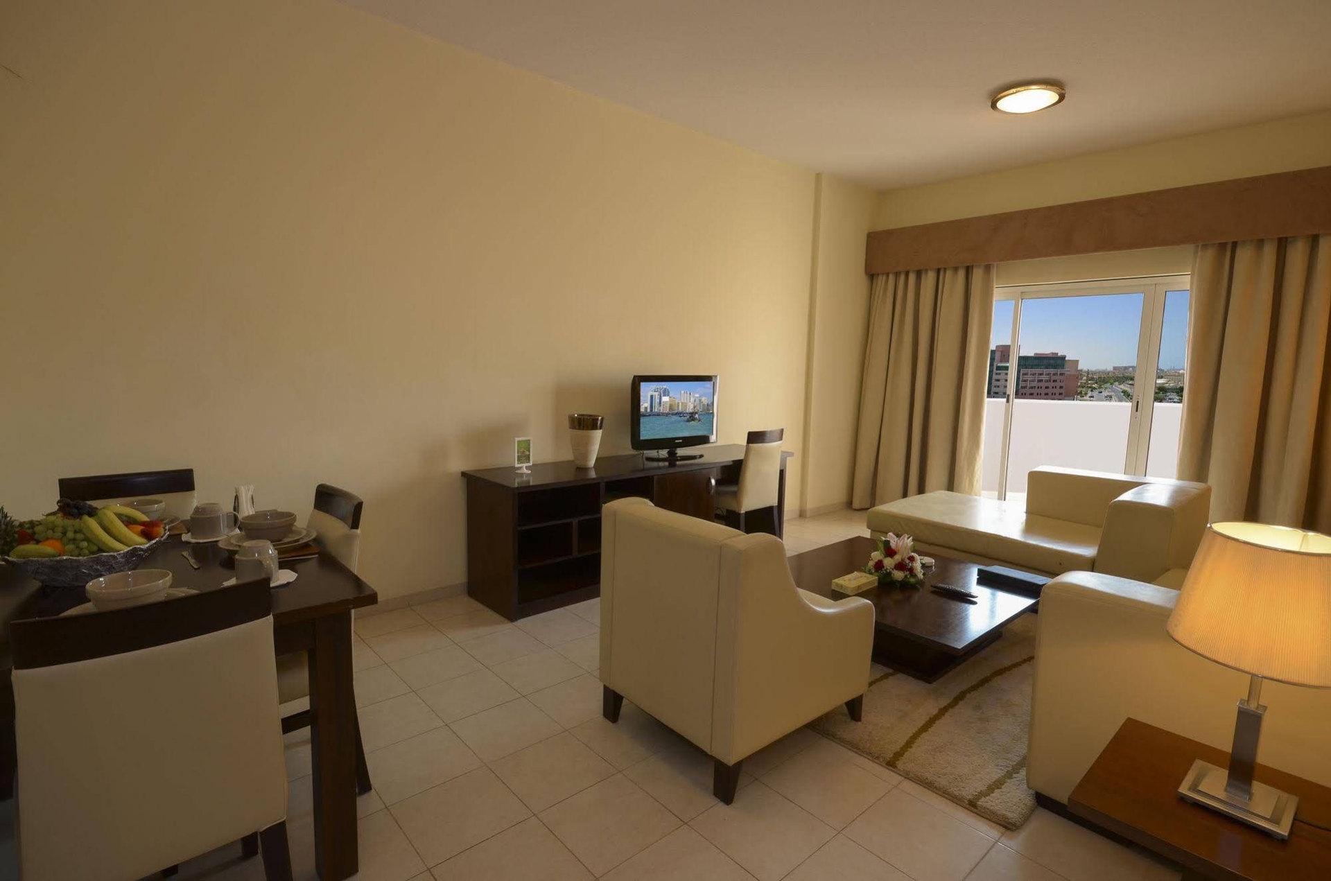Parkside Hotel Apartment4