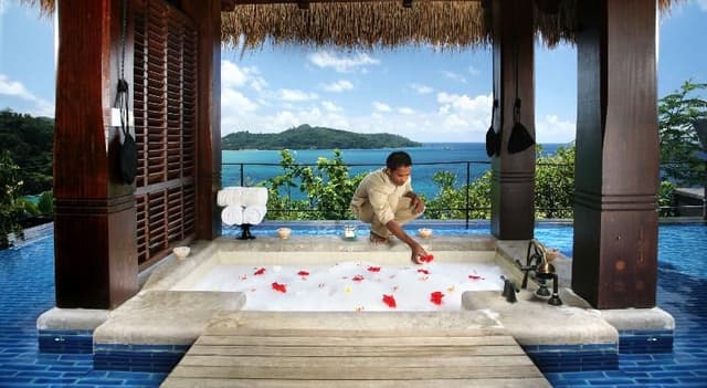 DOUBLE OCEAN VIEW