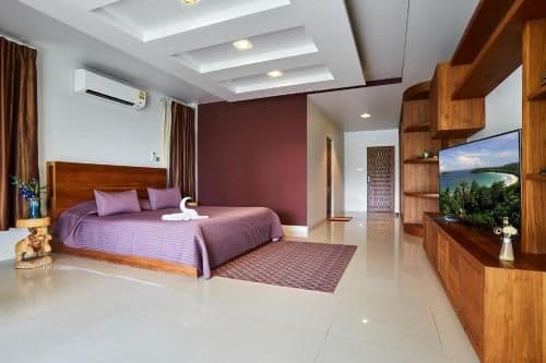 Villa with Sea View