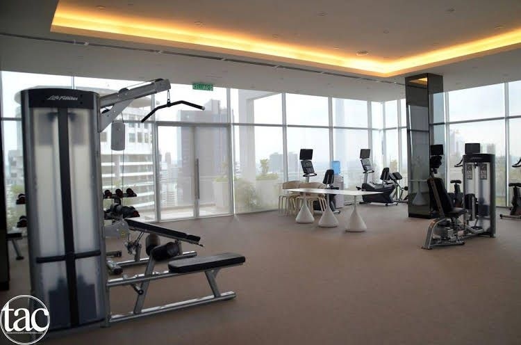 Luxury Apartment at Time Square0
