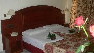 Apartamentos Tropical0
