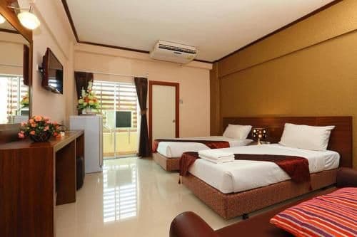 Standard Twin Room