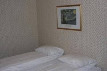Catalina GuesthouseMontebello Catalina GuesthouseMontebello