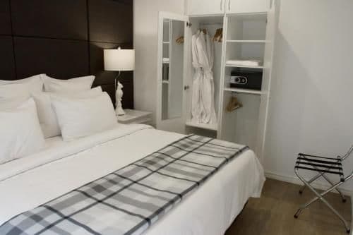 Parkside Suite with Spa Bath - Adult Only