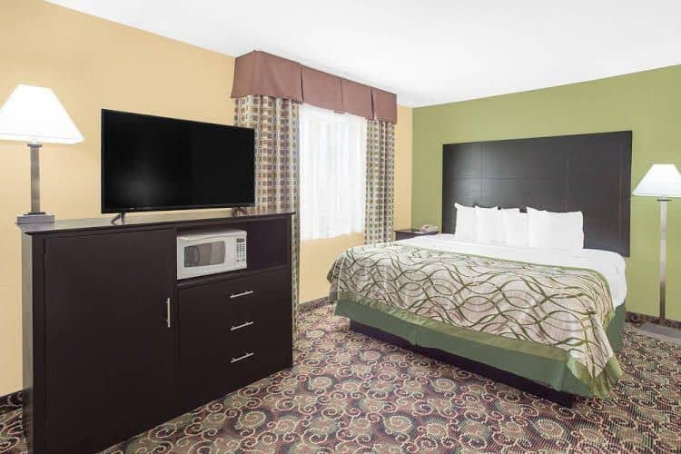 Baymont Inn and Suites Holland Baymont Inn and Suites Holland