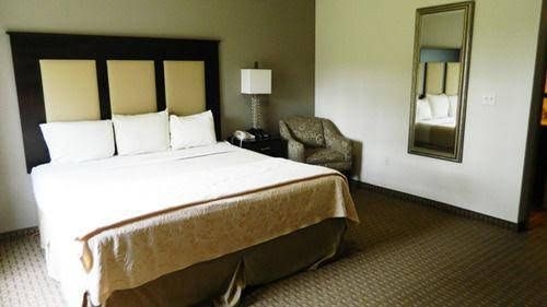 StayOver Suites0