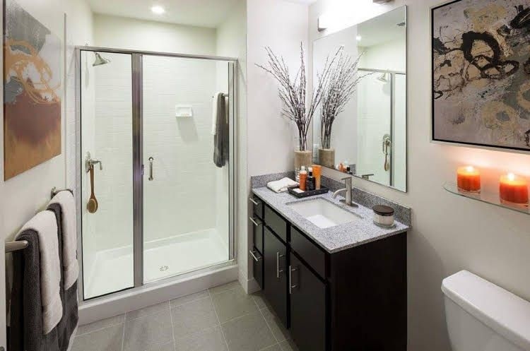 Global Luxury Suites at Woodmont Triangle North0