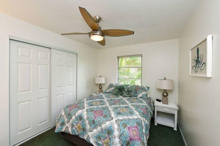 Banana Cabana and Cottage0